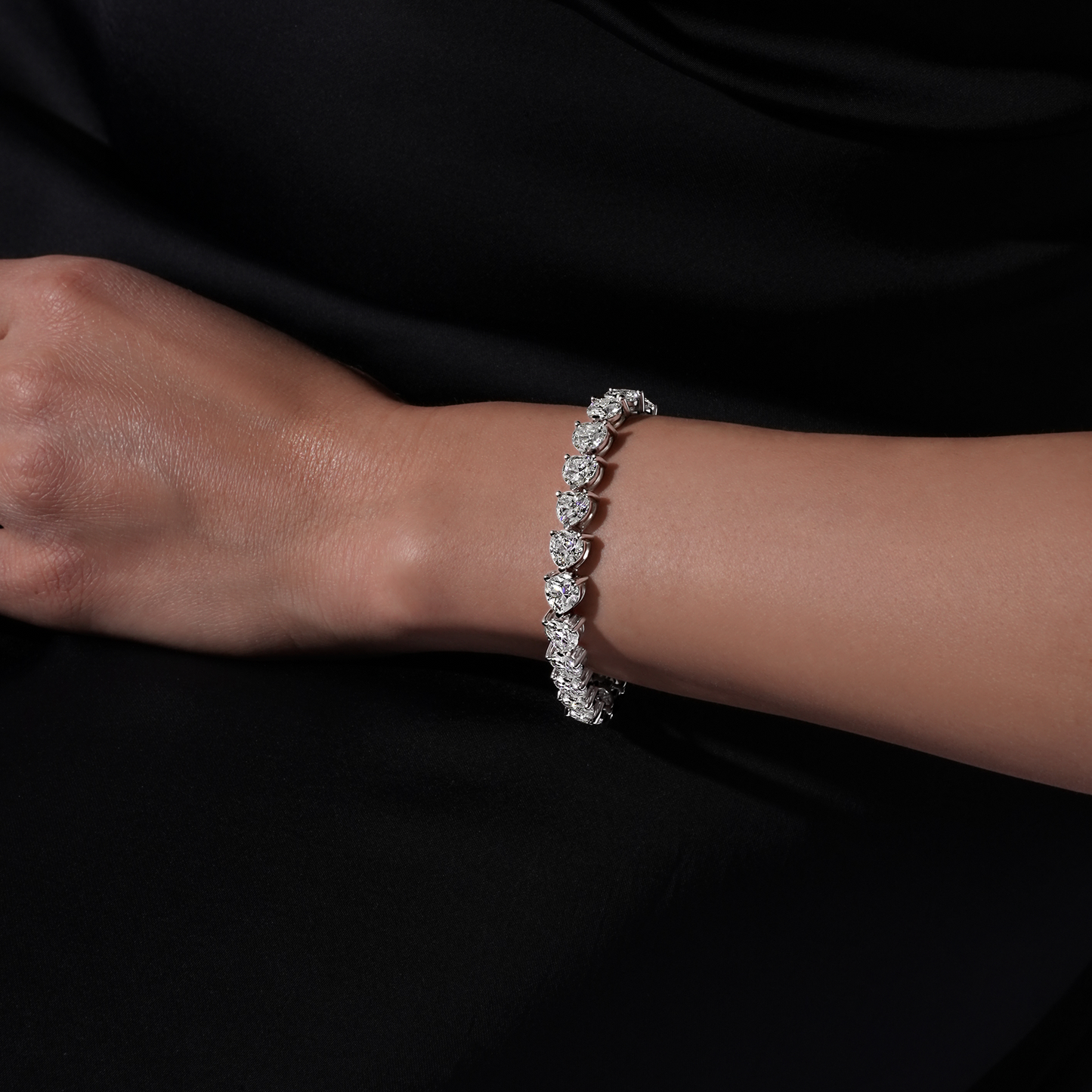 24ct Heart Moissanite Tennis Bracelet